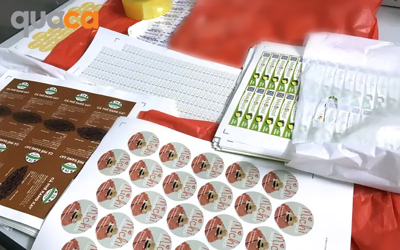 Keo Acrylic (Loại keo cơ bản và được sử dụng phổ biến)